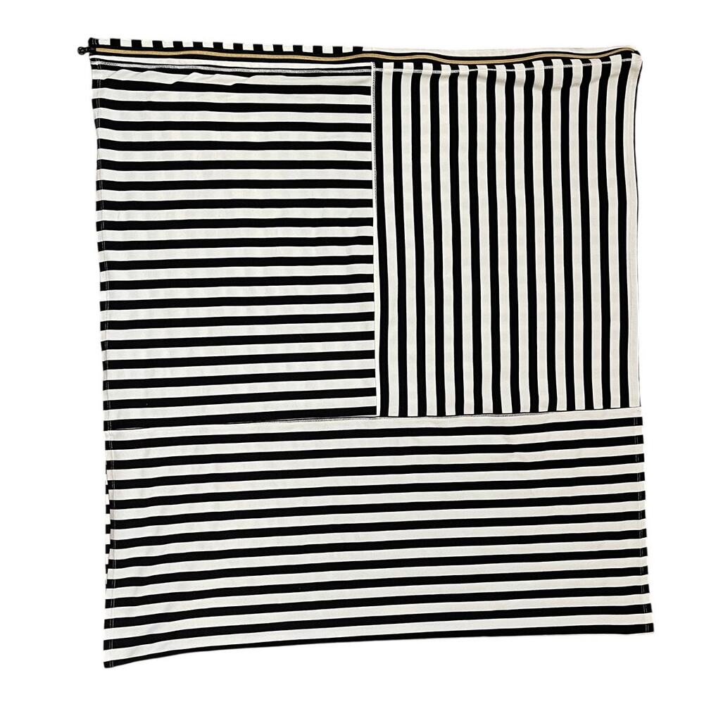 Lululemon Vinyasa Scarf Gold Zipper Apex Stripe Black White Special Edition